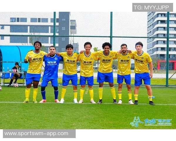 卡普卡足球球星形象解析及其经典场上风采展示