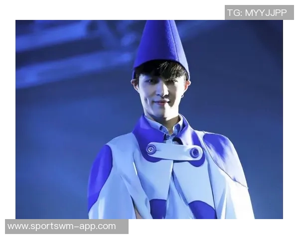 颜值与实力兼备的足球球星头像精选集 球场上的帅气风采与个人魅力展现